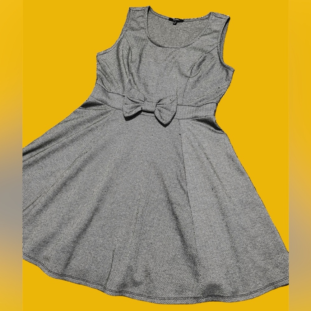 Monteau black and white mini dress size women’s L